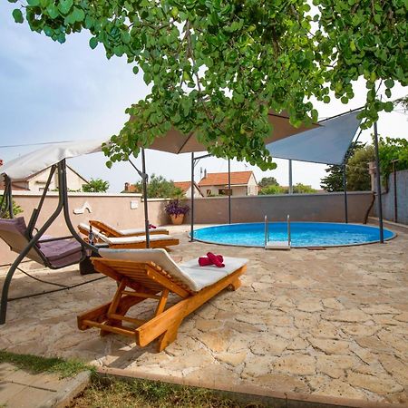 Pool Apartment Bakija 2 - Happy Rentals Pakoštane Eksteriør bilde
