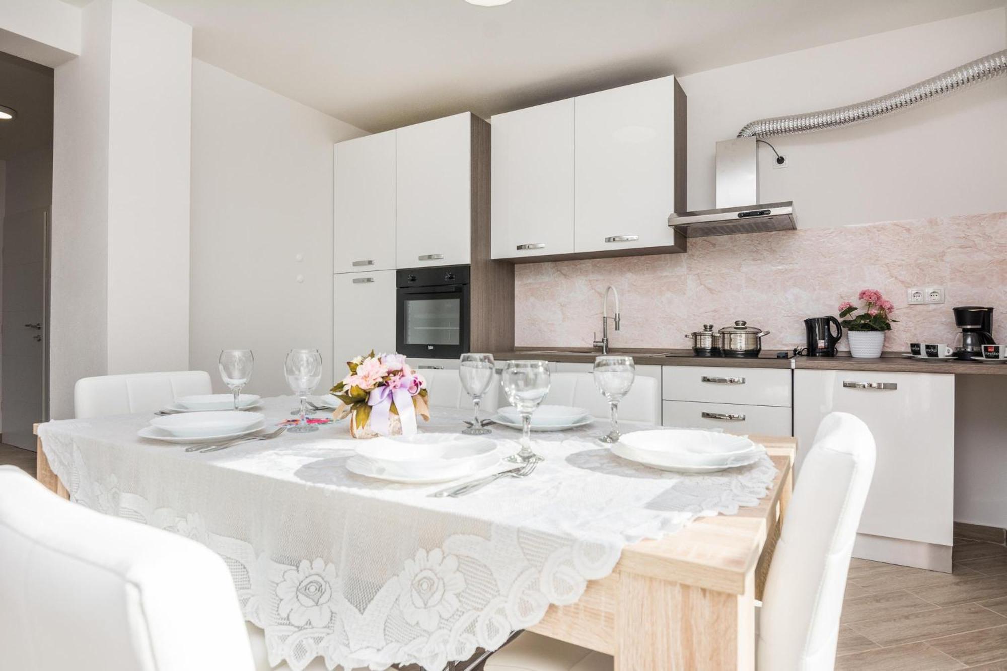 Pool Apartment Bakija 2 - Happy Rentals Pakoštane Eksteriør bilde